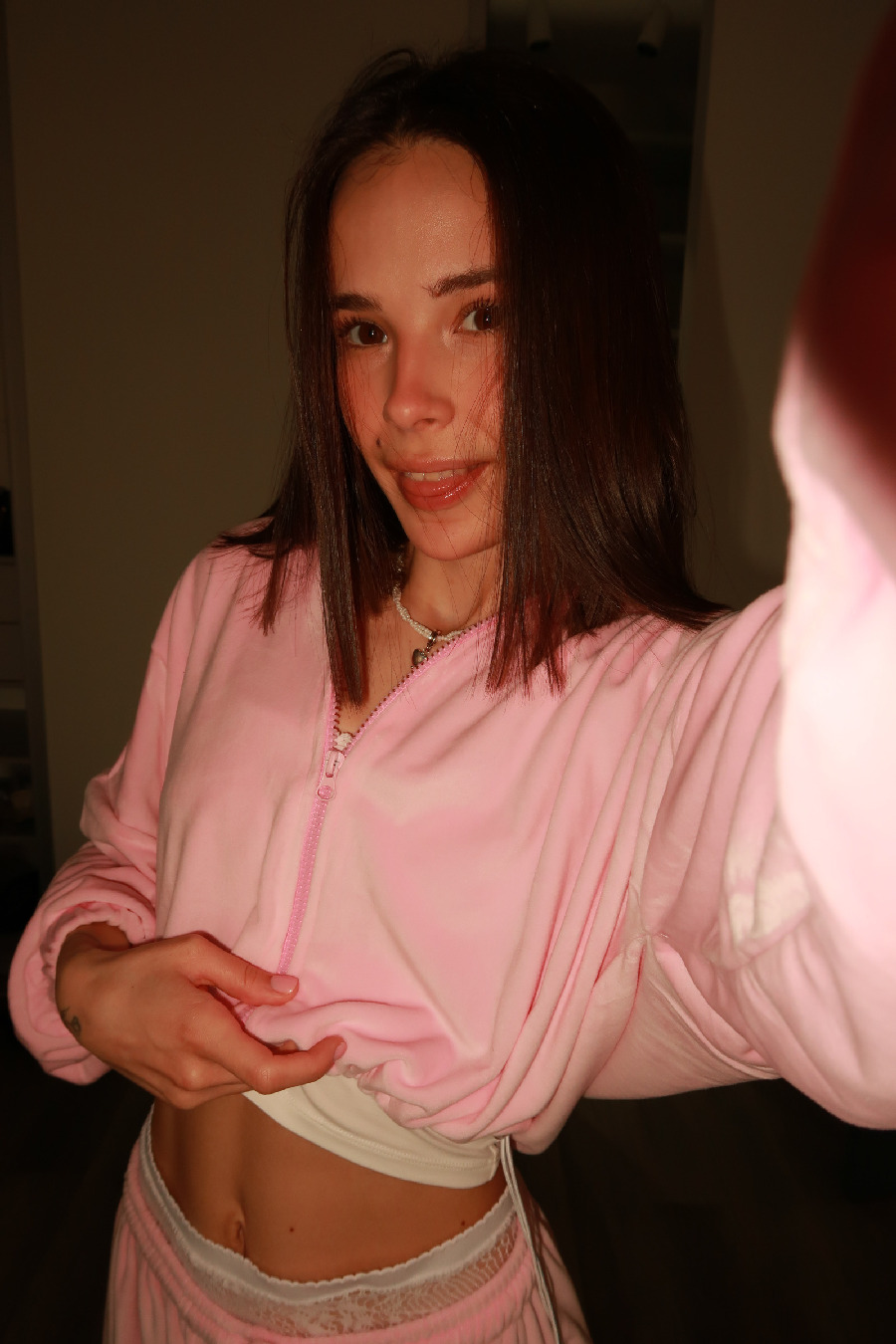 Tina brings the glow — live moments in Freetown